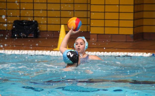 El Waterpolo Marbella suma su primer triunfo de la temporada