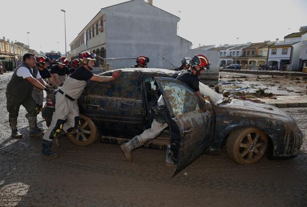 La Junta anuncia un decreto para reparar los caminos dañados tras las lluvias en Málaga