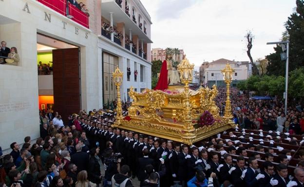 La Cofradía de Estudiantes acepta cerrar el próximo Lunes Santo si lo ratifican sus hermanos en un cabildo