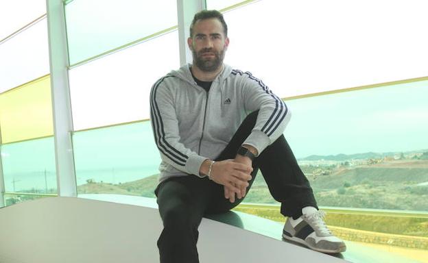 Carlos Cabezas: «Quiero retirarme jugando, en la pista»