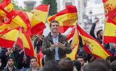 Casado excluye al PSOE de una cumbre de constitucionalistas en el Congreso