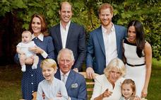 Carlos de Inglaterra cumple 70 años rodeado de su familia