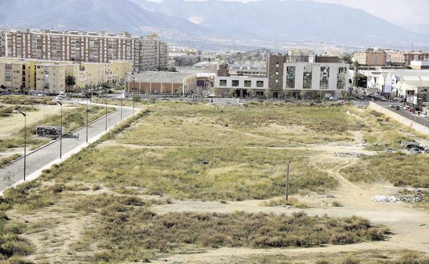 Sindicatos y comerciantes piden un bosque urbano en los terrenos de Repsol