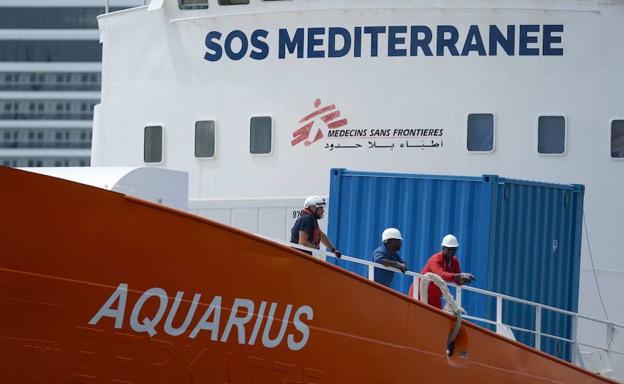 Italia ordena la incautación del barco usado por Médicos Sin Fronteras para rescatar inmigrantes