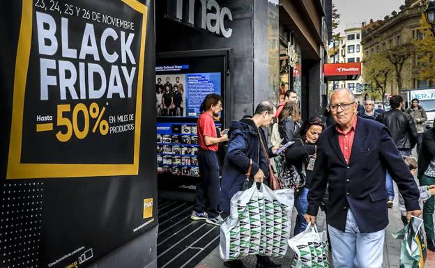 Los españoles gastarán más que nunca durante este 'Black Friday'