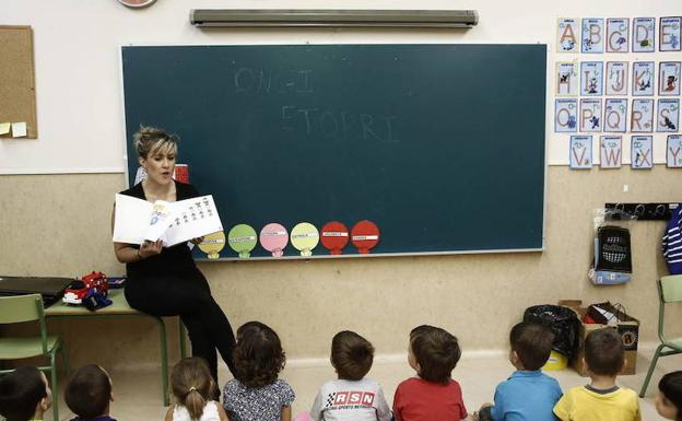 La Justicia europea avala el despido de profesores interinos antes de las vacaciones escolares