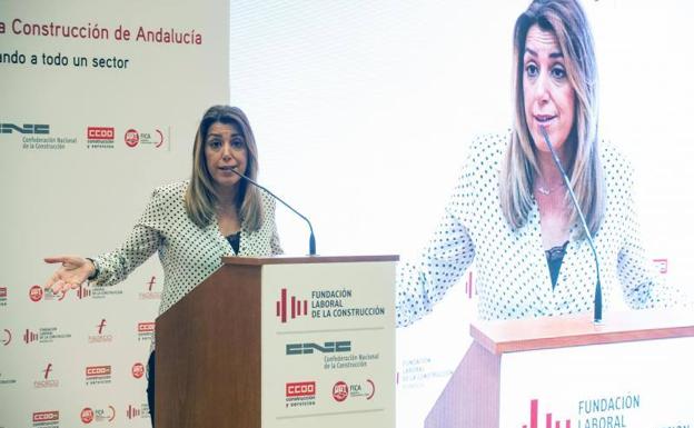 Susana Díaz promete la rebaja de impuestos a los agricultores menores de 40 años para que se queden en el campo