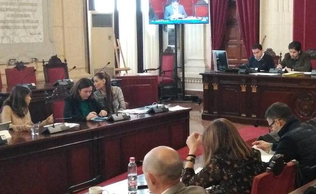 Entre «mercadillo» y la condena por la agresión a Martín Rojo en la manifestación