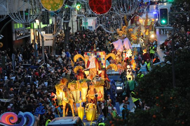 Una treintena de carrozas se repartirán entre las cuatro cabalgatas que desfilarán en Marbella