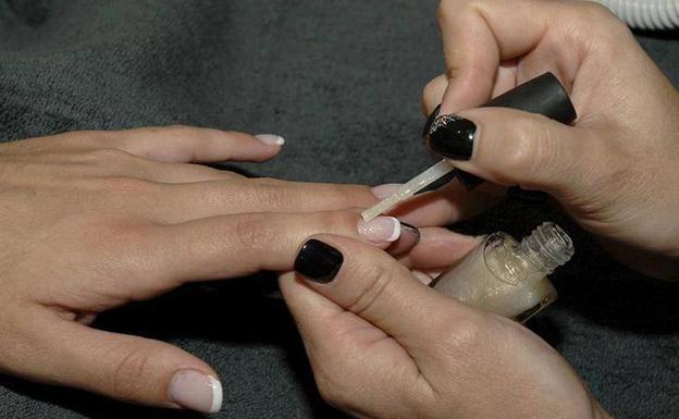 Golpe a las 'redes de esclavos' en centros de manicura asiática de toda España, con inspecciones en Málaga