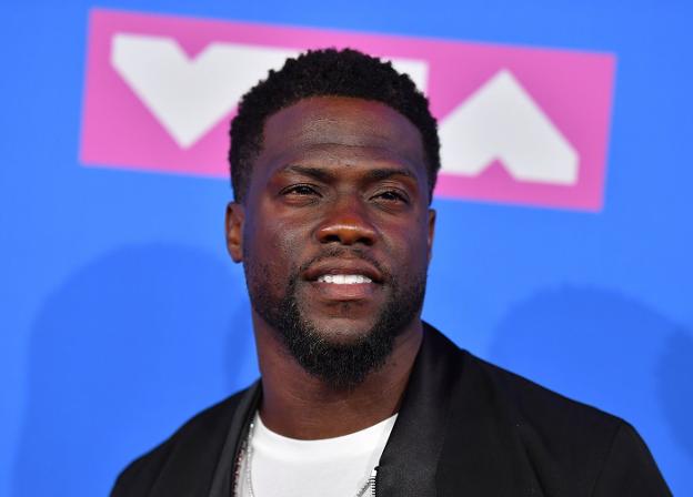 Kevin Hart renuncia a presentar los Oscar tras las críticas por sus tuits homófobos