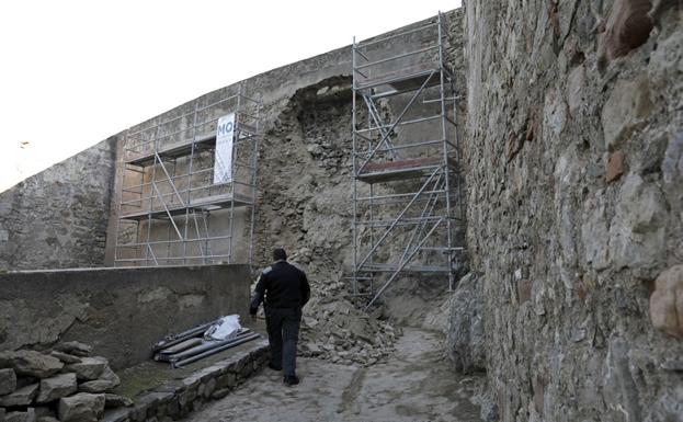 El Ayuntamiento de Málaga aprueba por unanimidad hacer un plan integral de mejora para el castillo de Gibralfaro