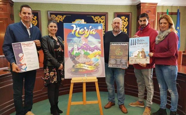 Malestar en Nerja por el retraso en la instalación del alumbrado navideño