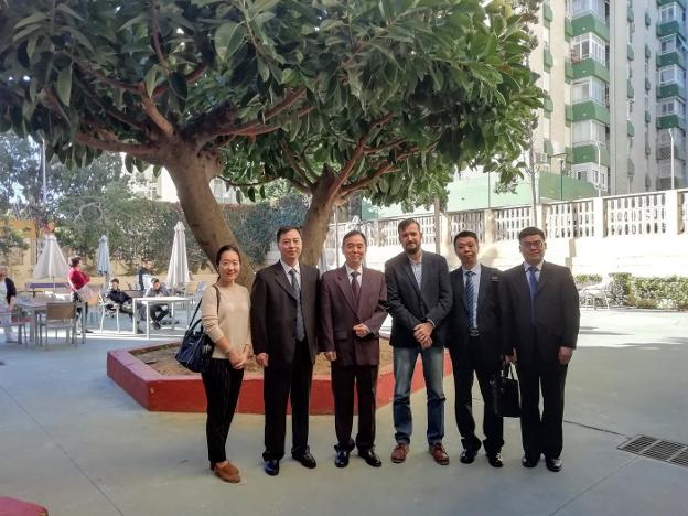 Visita de una delegación china