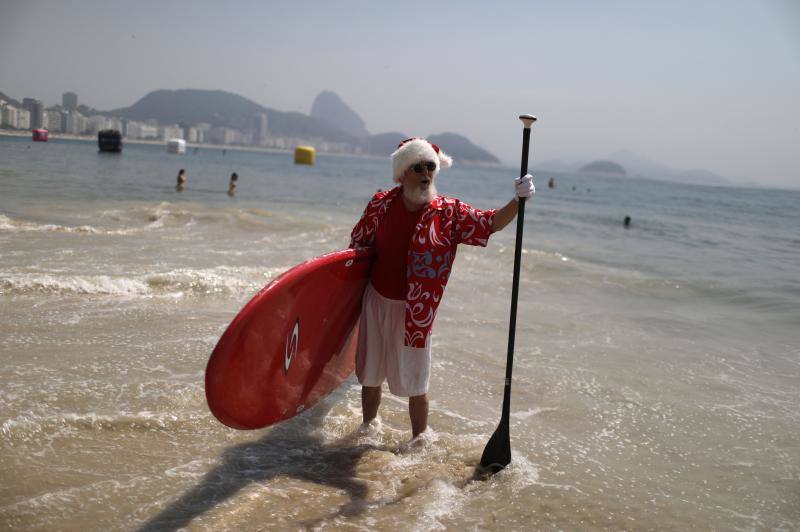 Los 'hobbies' de Papá Noel, en imágenes