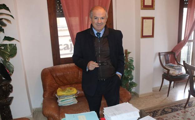 «Acudir a las urnas con unas siglas distintas a las mías es temerario»