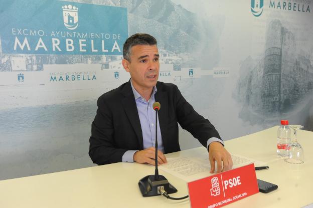 El PSOE afirma que el «desgobierno» de la alcaldesa ha marcado a Marbella en 2018