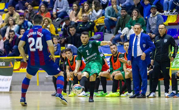 El BeSoccer UMA regresa a la competición ante el líder