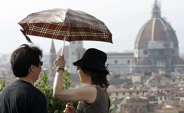 Italia responde al turismo masivo con la 'tasa de desembarco'