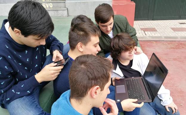 Microsoft reconoce la transformación digital del colegio Maristas de Málaga