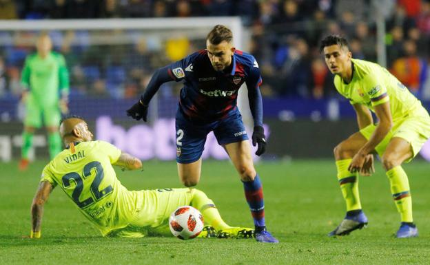 El Barça niega haber cometido alineación indebida ante el Levante, que reclamará