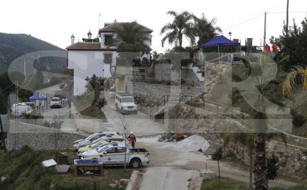 «Si algún trabajador quiere ducharse o descansar, mi casa está abierta»