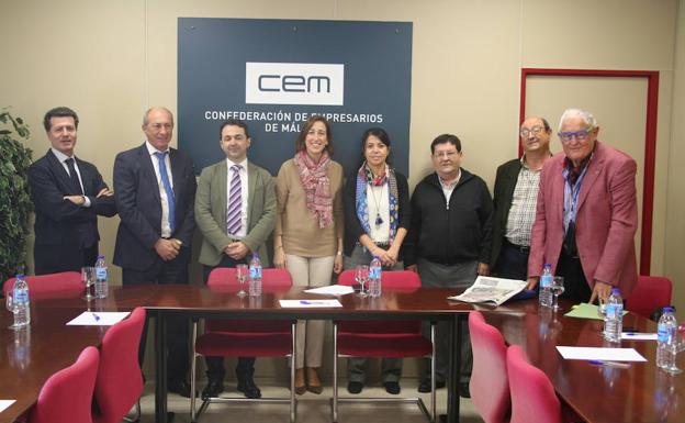 La Plataforma del Tren Litoral critica que el proyecto «vuelva a caer en el olvido»