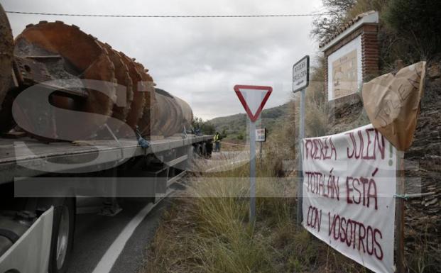 «Trabajamos con muchísima delicadeza porque Julen puede estar vivo»