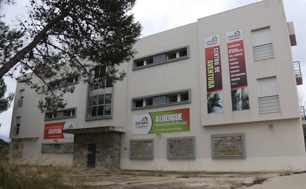 Ronda dará un uso social a su frustrado albergue municipal