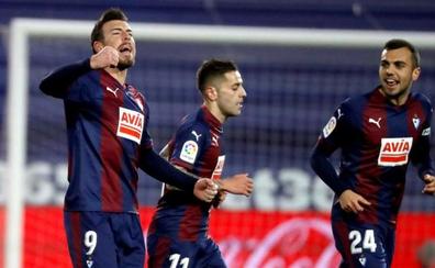El Eibar respira ante un Espanyol que no levanta cabeza