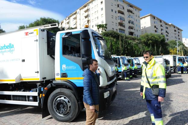 Limpieza incorpora nueve vehículos de baldeo para sustituir a las unidades de más de 25 años