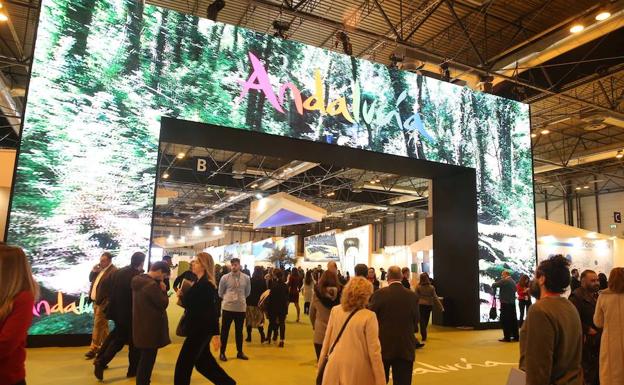 La Costa del Sol activa en Fitur su plan para conquistar nuevas rutas aéreas y llegar a mercados lejanos