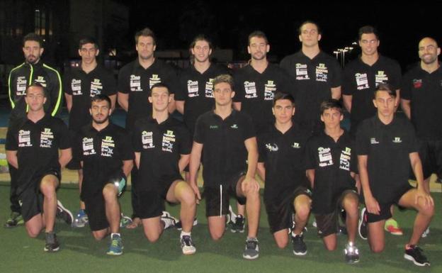 El Waterpolo Málaga da la sorpresa al derrotar al líder