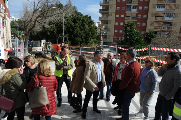 El Ayuntamiento inicia las obras para acabar con las inundaciones que sufren las casas de La Patera