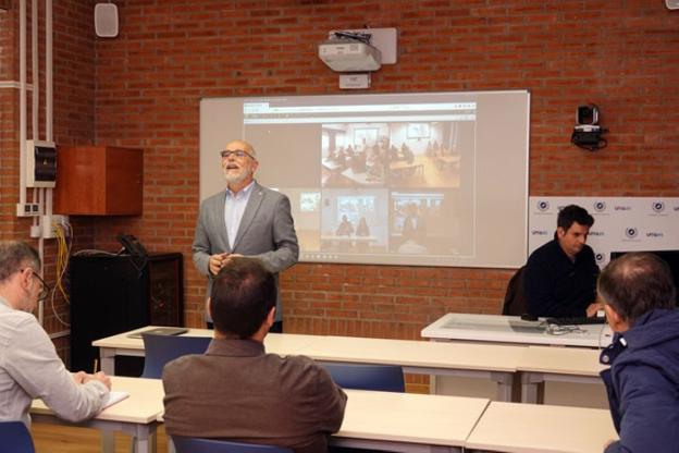 Inauguran tres Aulas de Docencia Avanzada