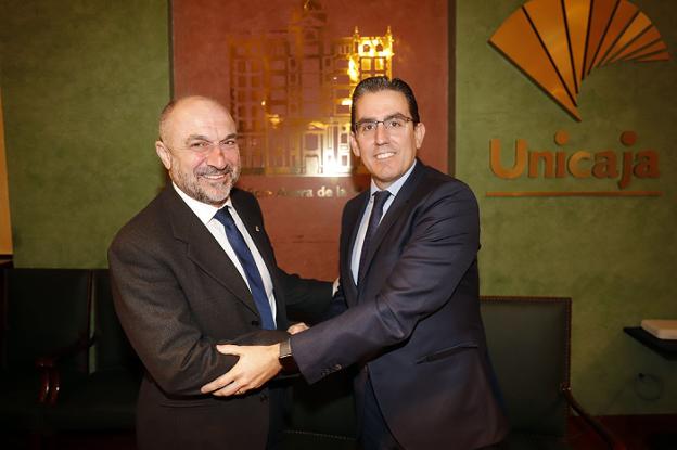 Económicas y Unicaja renuevan su colaboración