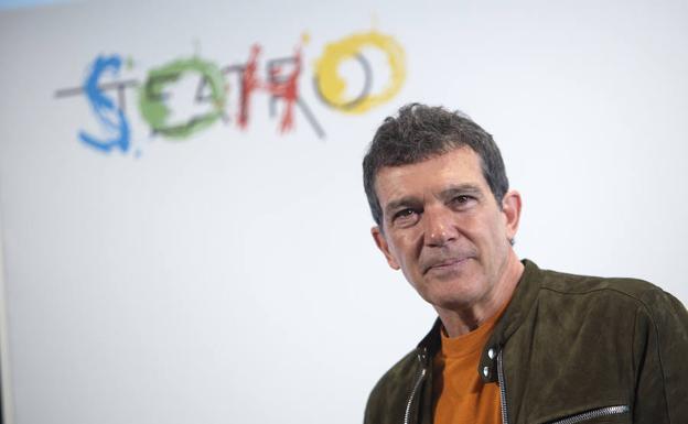 Banderas: «El Teatro del Soho es mi niño y por eso me subo al escenario con 'A Chorus Line'»