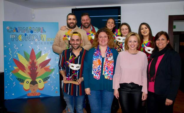 La joven Marina Rubio firma el cartel del Carnaval de Ronda 2019