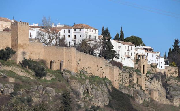 Rehabilitar y poner en valor la Muralla de Ronda costará 20 millones de euros