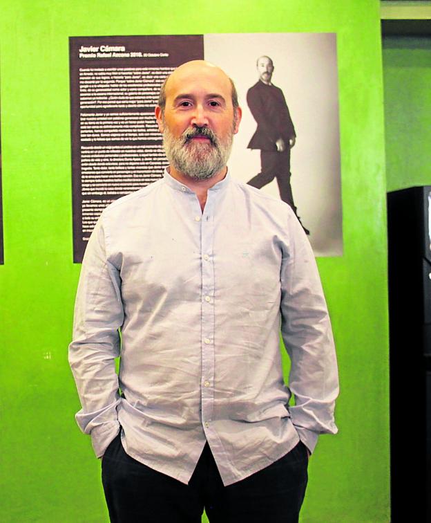 Javier Cámara: «La primera vez que lloré viendo una serie fue con 'Marco'»