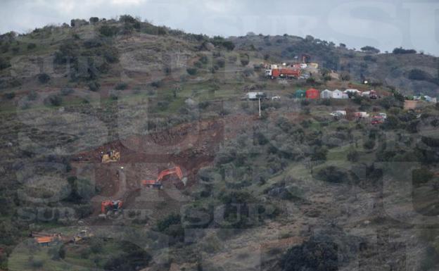 La Junta concederá la medalla de Andalucía al equipo de rescate de Julen