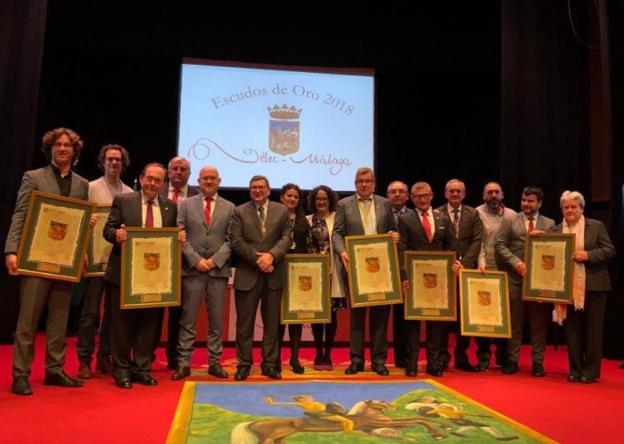 VÉLEZ-MÁLAGA ENTREGA SUS ESCUDOS DE ORO DEL AÑO 2018