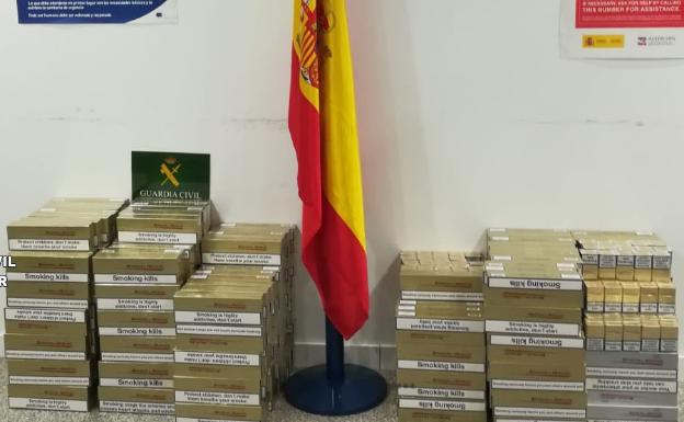 La Guardia Civil se incauta de 3.018 cajetillas de tabaco de contrabando en el aeropuerto de Málaga