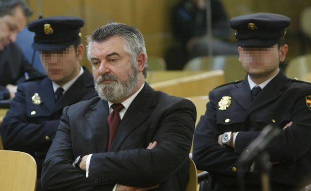 Marbella incorpora a su patrimonio municipal las dos primeras fincas de Juan Antonio Roca