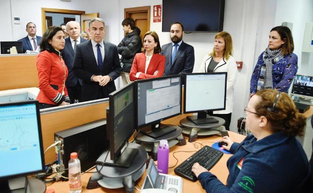 La Junta invertirá 1,1 millones de euros en modernizar el centro del servicio Emergencias 112 en Málaga