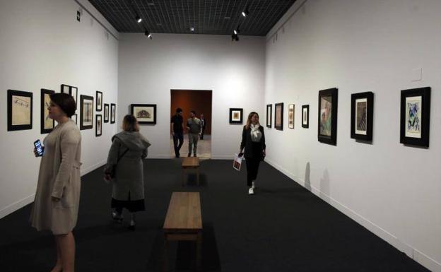 Tabacalera descubre a la coleccionista Antonina Gmurzynzka