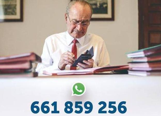 Un alcalde estándar contesta en WhatsApp