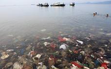 «No queda un solo ecosistema marino que no esté afectado por los plásticos»