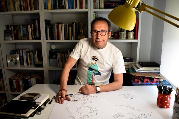 Tres años de crónica satírica