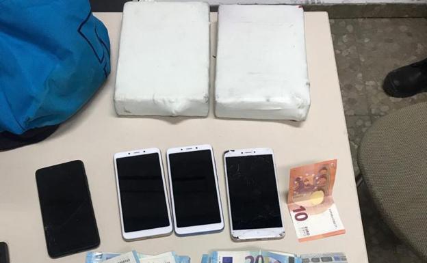 «Me habéis pillado, es cocaína»